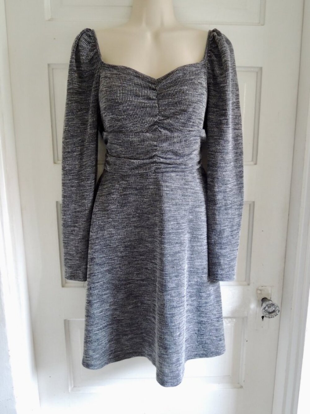 Dressfo Gray Rib Knit Sweetheart Ruche Waist Mini Dress 8